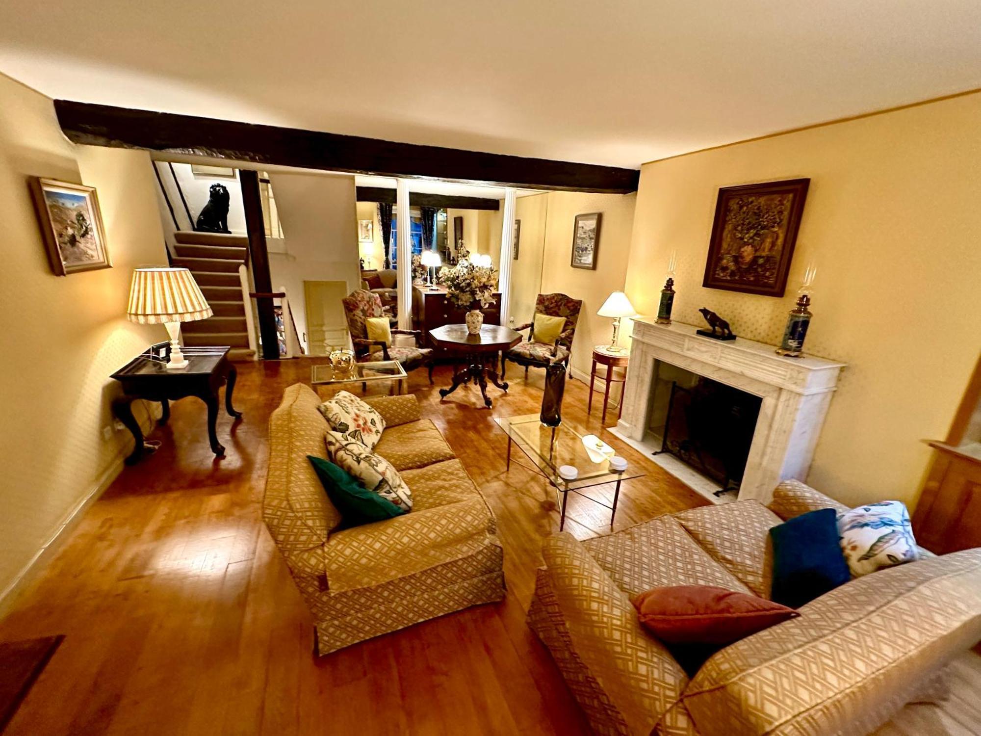 Le Logis Plantagenet Bed & Breakfast Bergerac Dış mekan fotoğraf